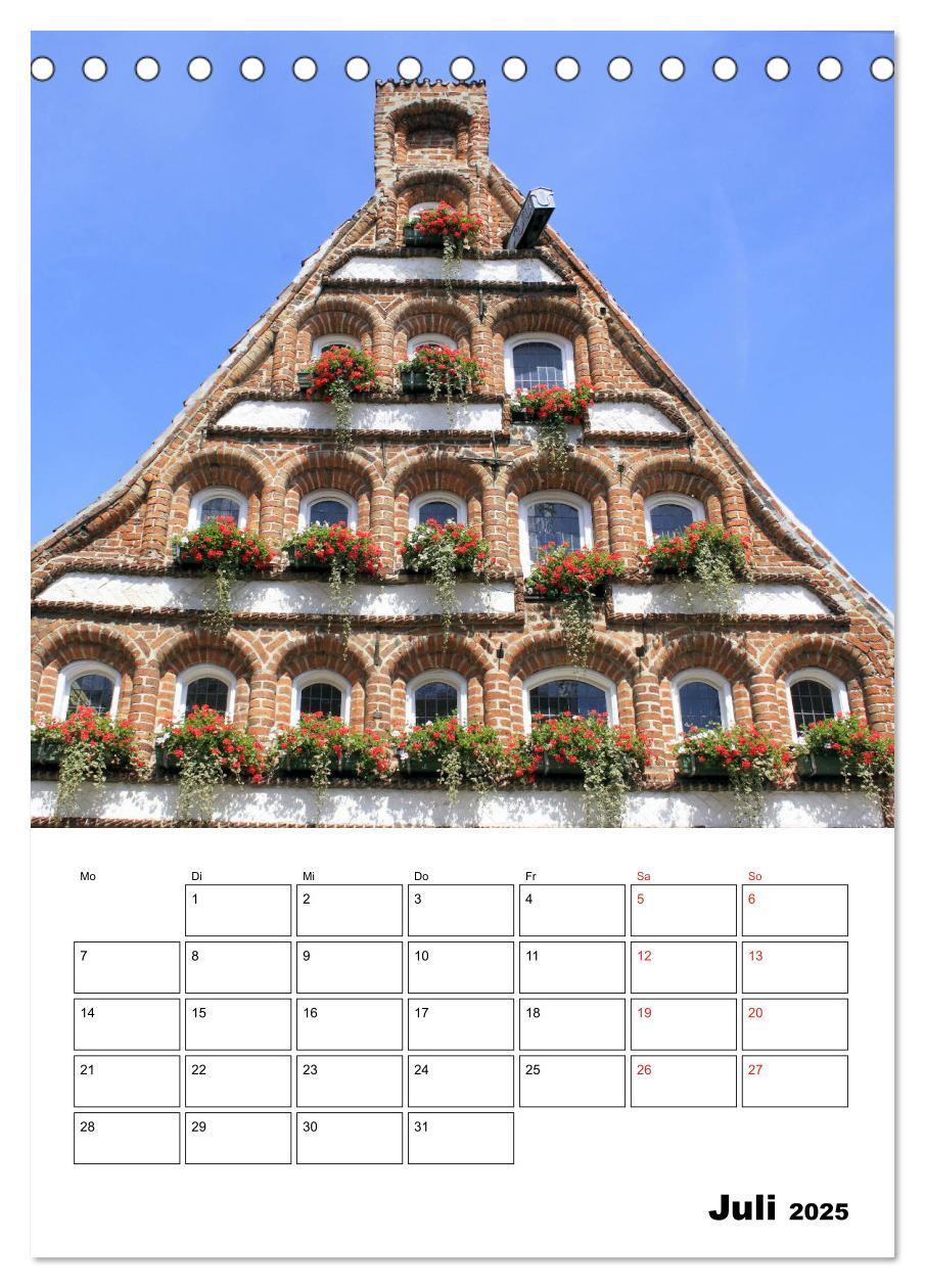 Bild: 9783435965847 | Lüneburg, von der schönsten Seite (Tischkalender 2025 DIN A5 hoch),...