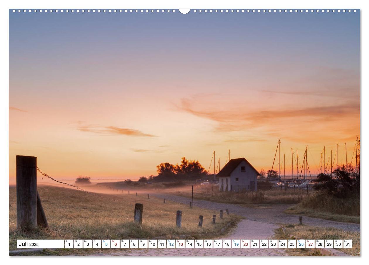 Bild: 9783435201860 | Schiff und Segel - HIDDENSEE (Wandkalender 2025 DIN A2 quer),...