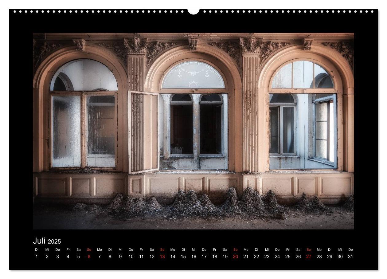 Bild: 9783435675333 | Lost Places - vergessene orte vergessener glanz (Wandkalender 2025...