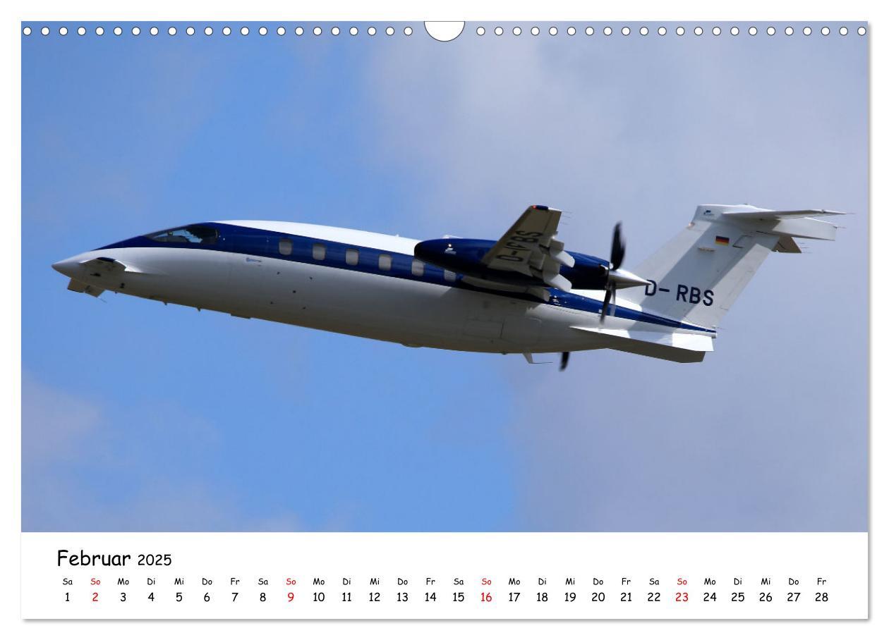 Bild: 9783435070411 | Flugzeuge am blauen Himmel (Wandkalender 2025 DIN A3 quer),...