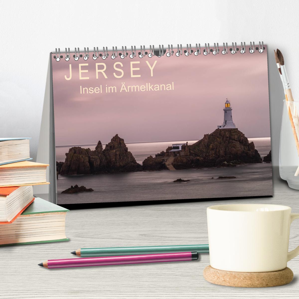 Bild: 9783435455256 | Jersey - Insel im Ärmelkanal (Tischkalender 2025 DIN A5 quer),...