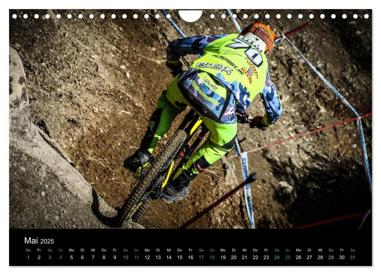 Bild: 9783435433124 | Downhill Racing 2025 (Wandkalender 2025 DIN A4 quer), CALVENDO...