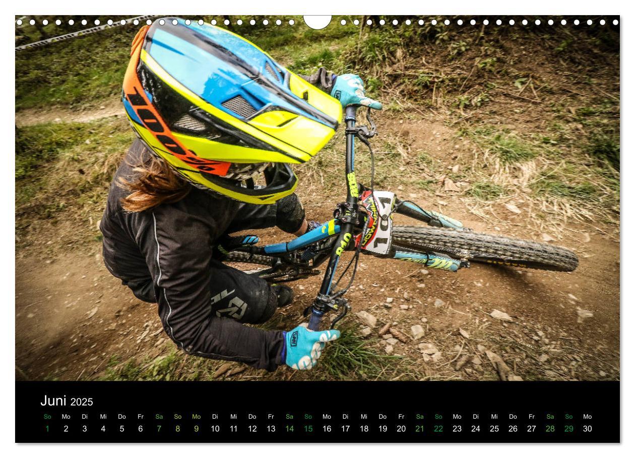 Bild: 9783435432783 | Downhill Racing 2025 (Wandkalender 2025 DIN A3 quer), CALVENDO...