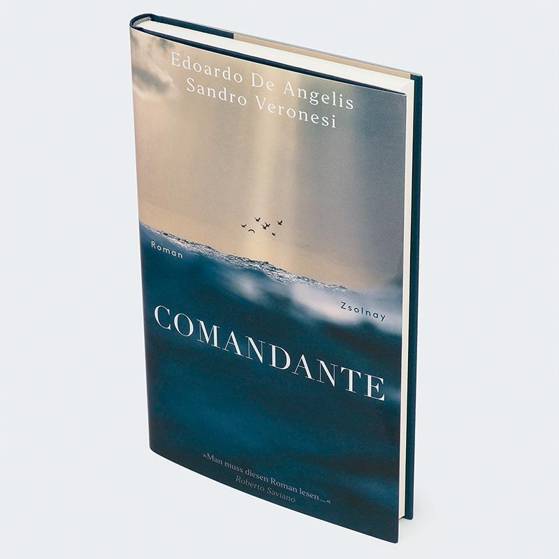 Bild: 9783552073890 | Comandante | Roman | Edoardo de Angelis (u. a.) | Buch | 160 S. | 2024