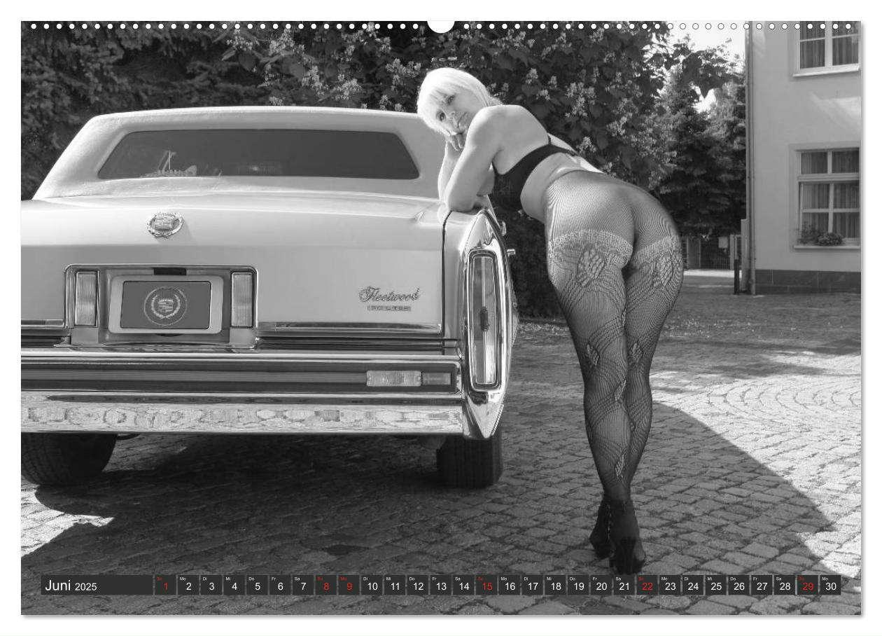 Bild: 9783435215300 | 13 Models &amp; US-Cars (Wandkalender 2025 DIN A2 quer), CALVENDO...