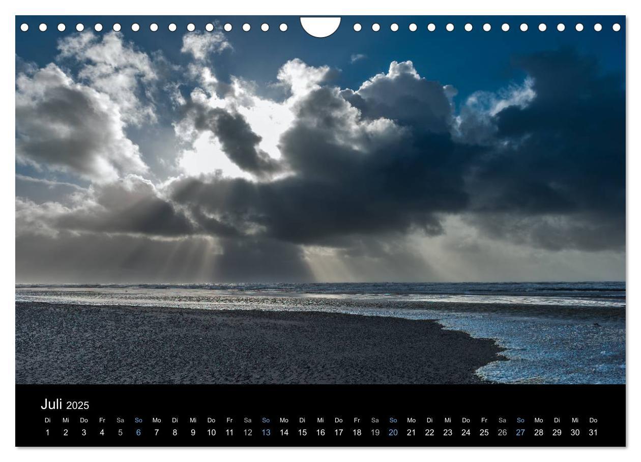 Bild: 9783435519996 | Wolken über Dänemark (Wandkalender 2025 DIN A4 quer), CALVENDO...