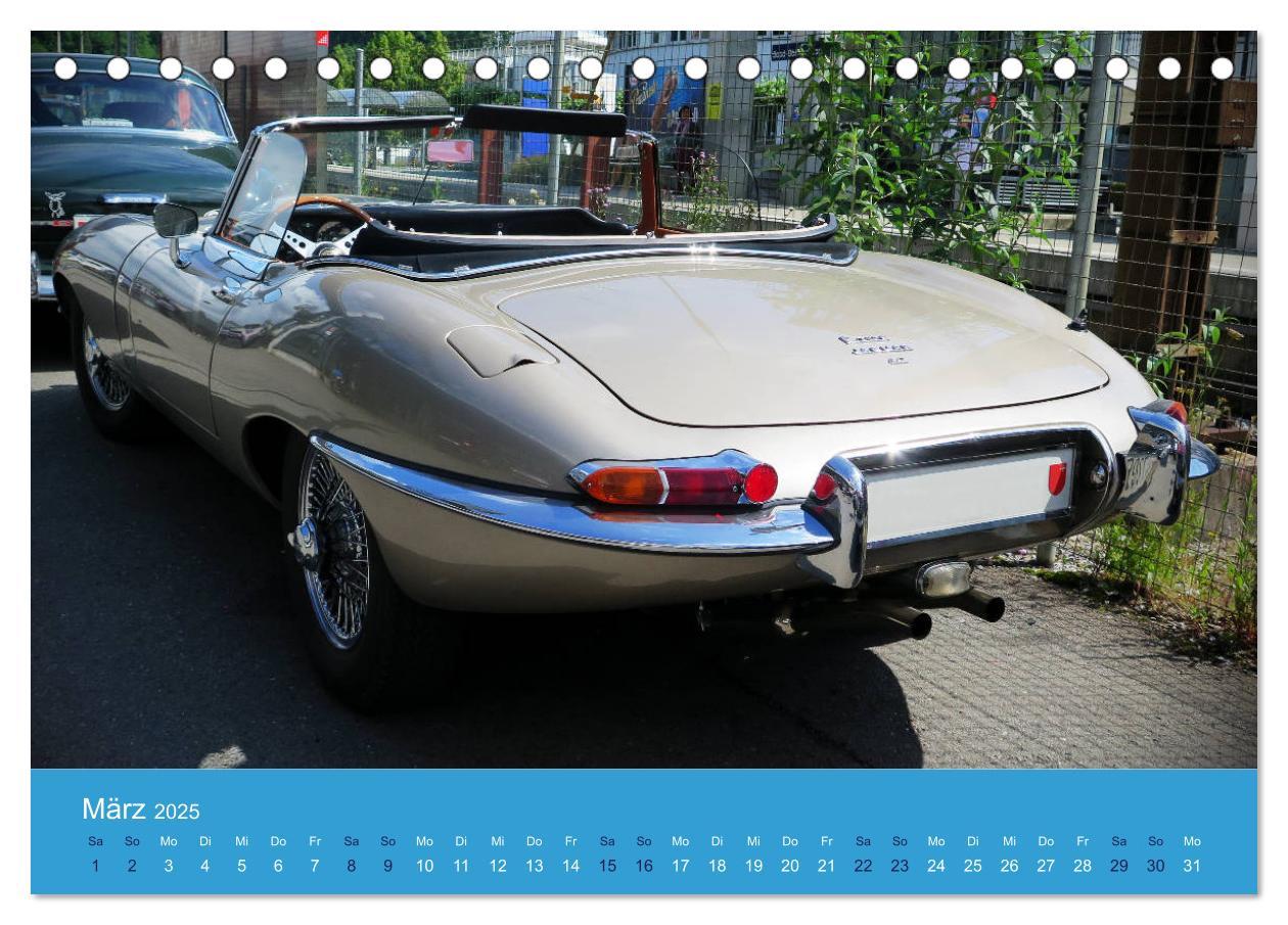 Bild: 9783435134243 | Jaguar E-Type Memorial (Tischkalender 2025 DIN A5 quer), CALVENDO...