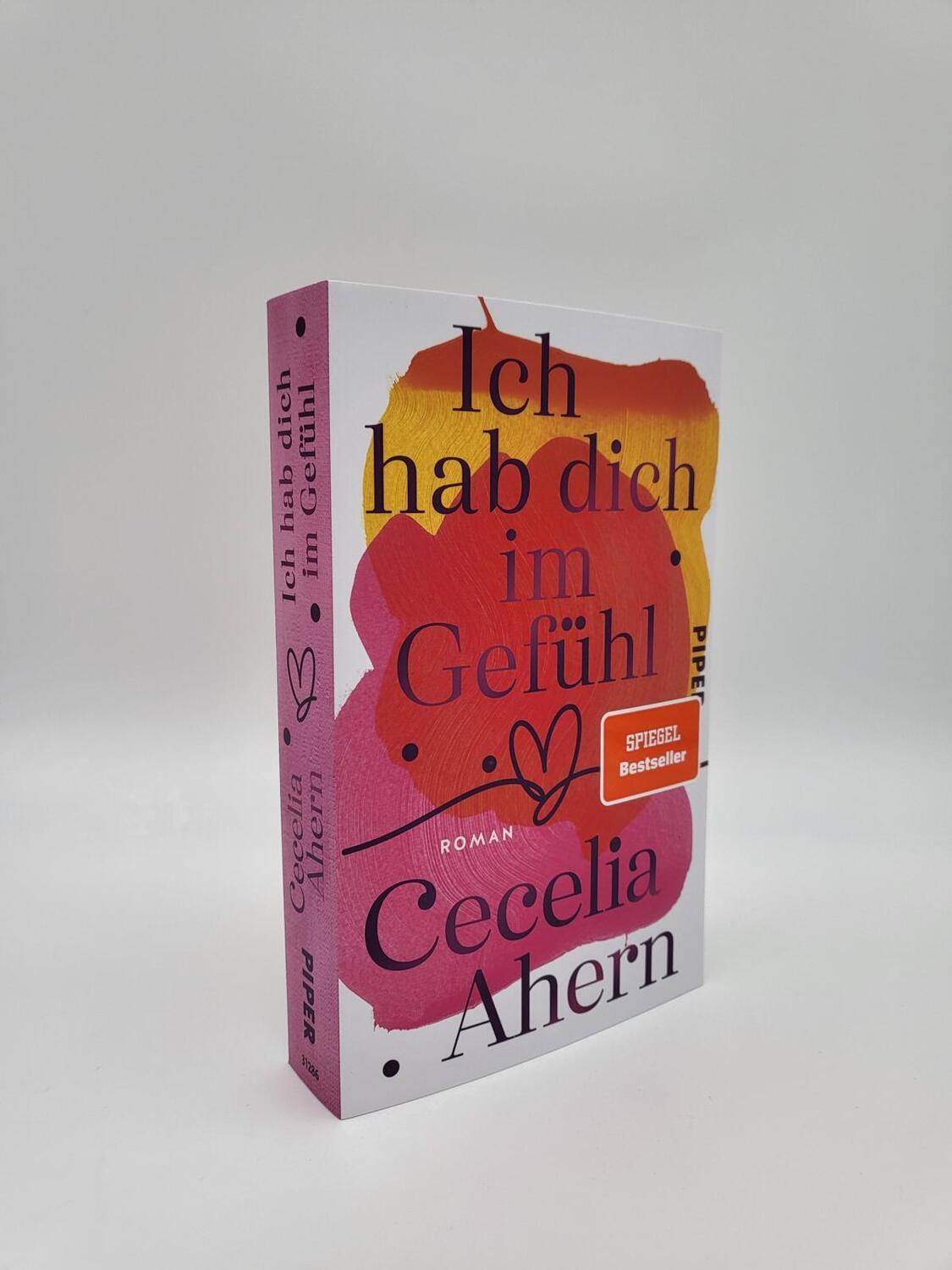 Bild: 9783492312868 | Ich hab dich im Gefühl | Cecelia Ahern | Taschenbuch | 464 S. | 2022