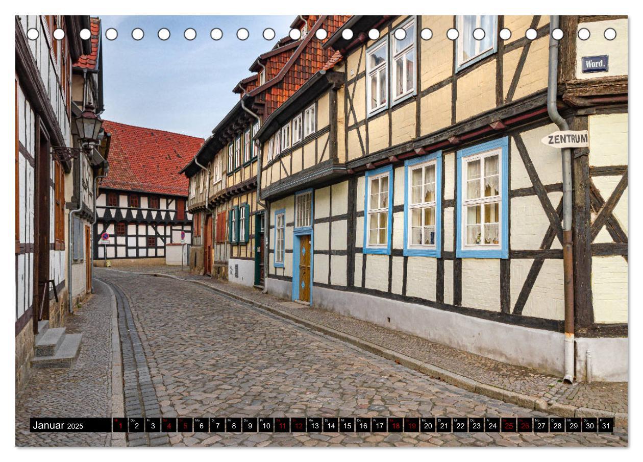 Bild: 9783435221899 | Fachwerkstadt Quedlinburg (Tischkalender 2025 DIN A5 quer),...