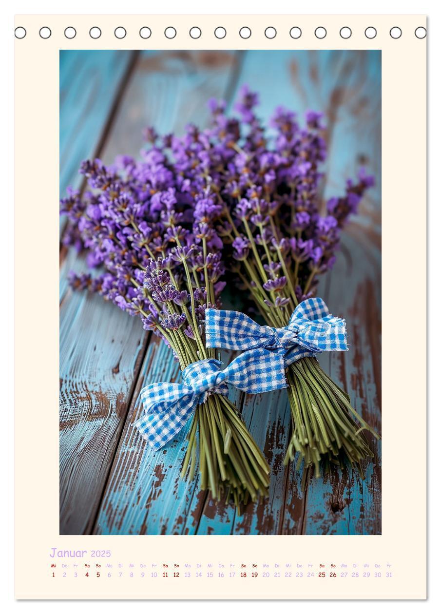 Bild: 9783383827402 | Lavendel (Tischkalender 2025 DIN A5 hoch), CALVENDO Monatskalender