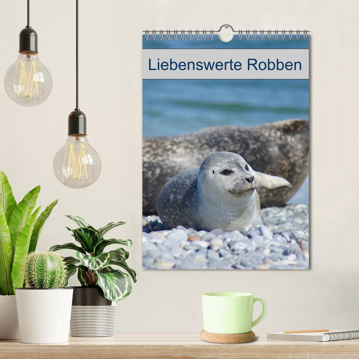 Bild: 9783457010945 | Liebenswerte Robben (Wandkalender 2025 DIN A4 hoch), CALVENDO...