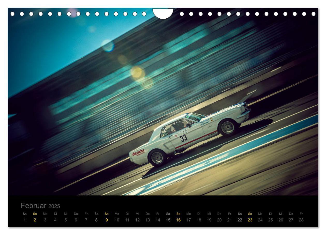 Bild: 9783435396832 | Flying Ford Mustang (Wandkalender 2025 DIN A4 quer), CALVENDO...