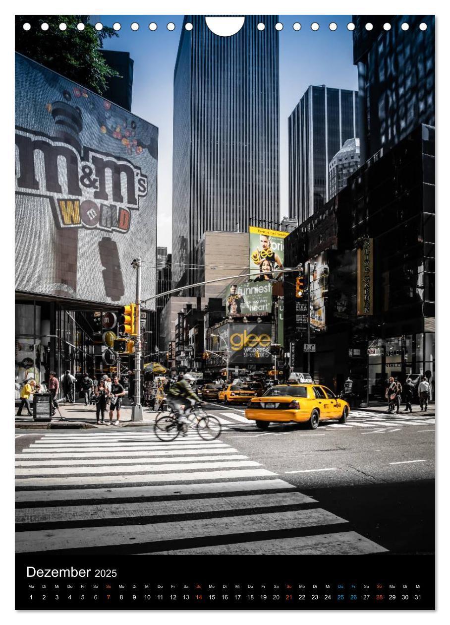 Bild: 9783457089439 | NEW YORK ¿ street view (Wandkalender 2025 DIN A4 hoch), CALVENDO...