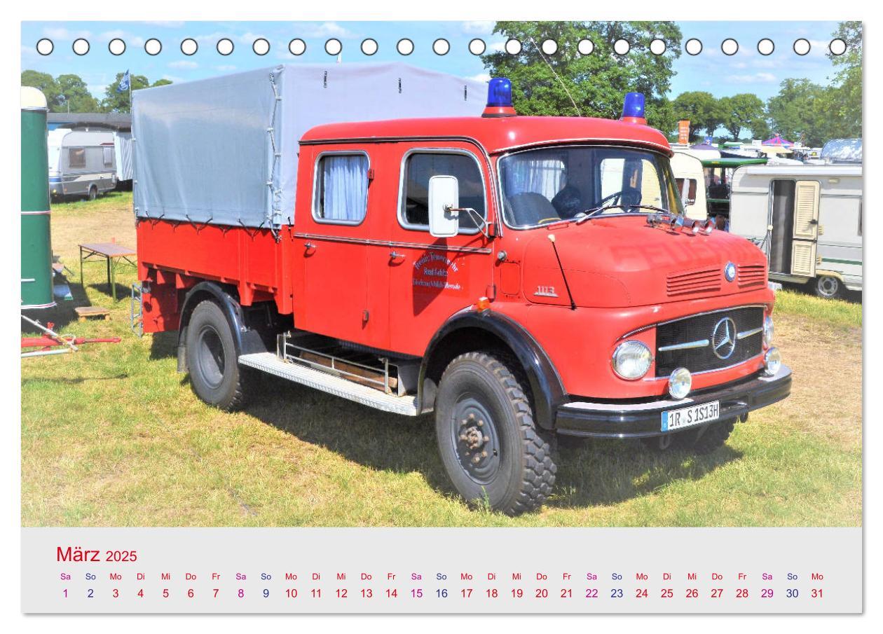 Bild: 9783435212231 | Oldtimer-FEUERWEHR (Tischkalender 2025 DIN A5 quer), CALVENDO...