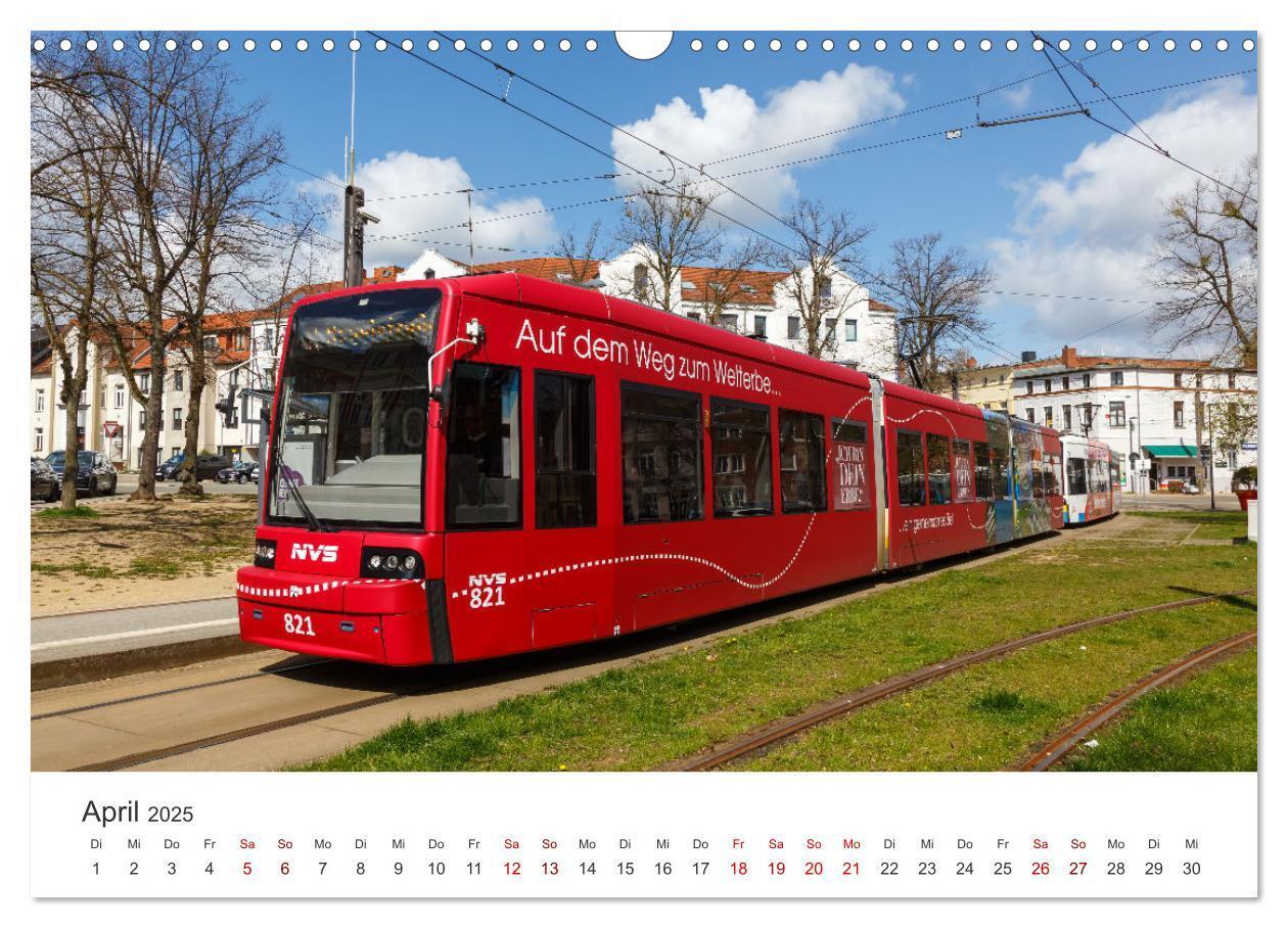 Bild: 9783435044580 | Trams und Straßenbahnen (Wandkalender 2025 DIN A3 quer), CALVENDO...