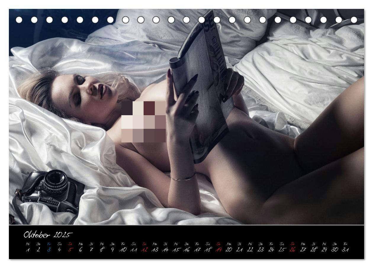 Bild: 9783383803161 | PinUp-Kalender 2025 (Tischkalender 2025 DIN A5 quer), CALVENDO...